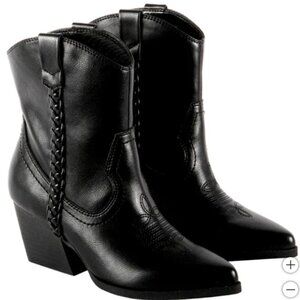 NWT DV by Dolce Vita Women's Western Boot